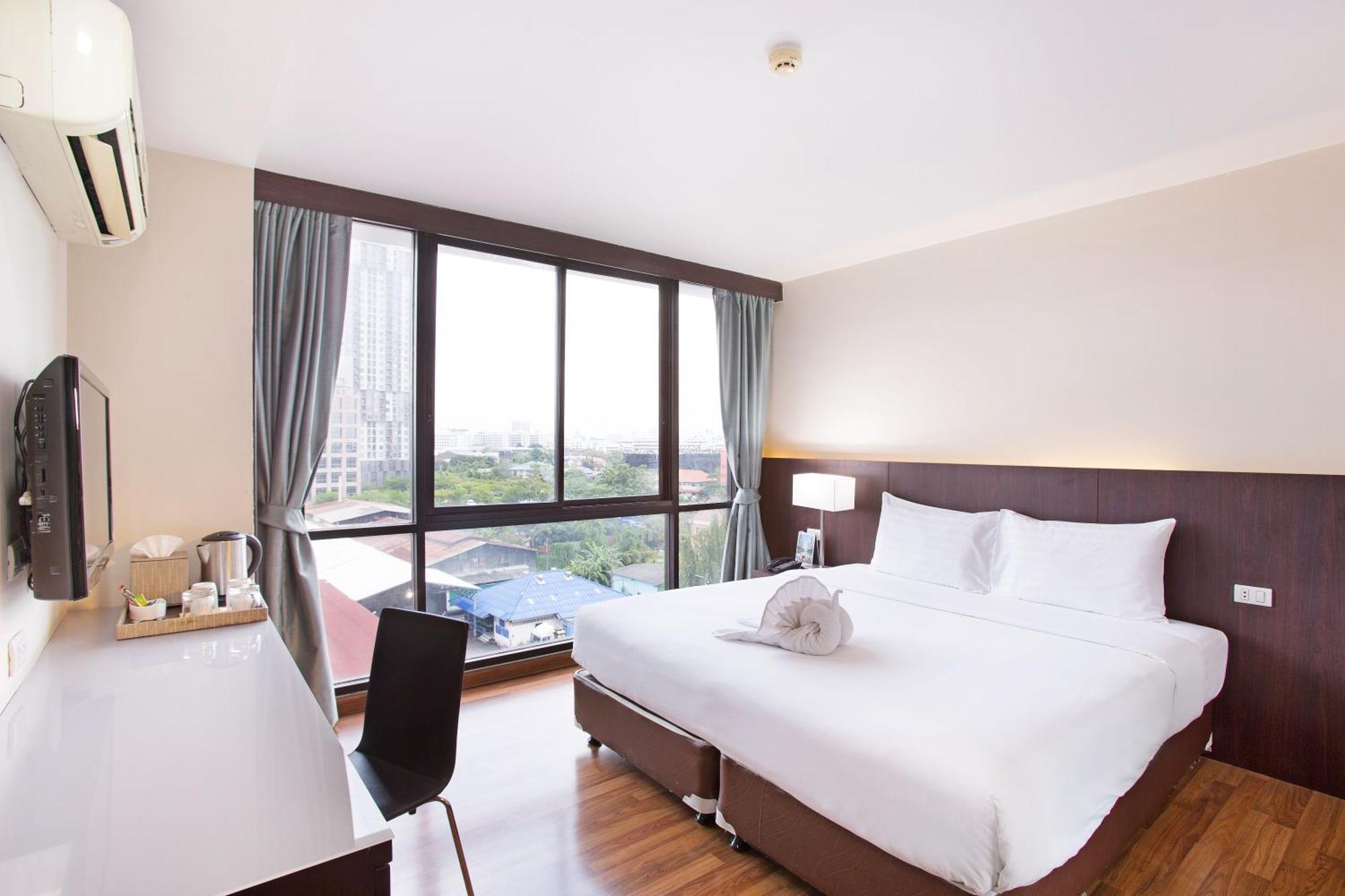 Mida Hotel Ngamwongwan - Sha Plus Nonthaburi Exterior photo